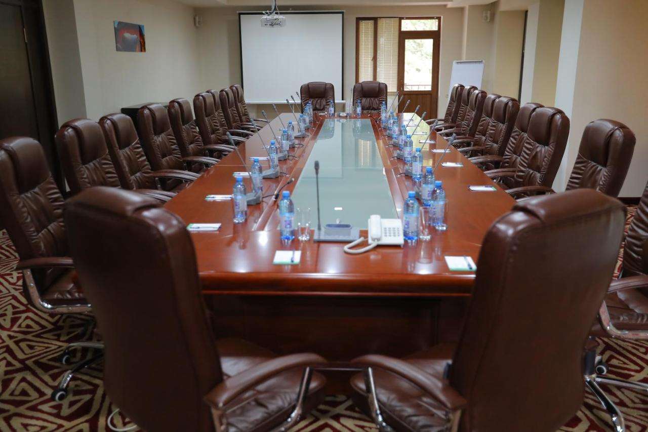 Aghveran Ararat Resort Hotel Arzakan Esterno foto