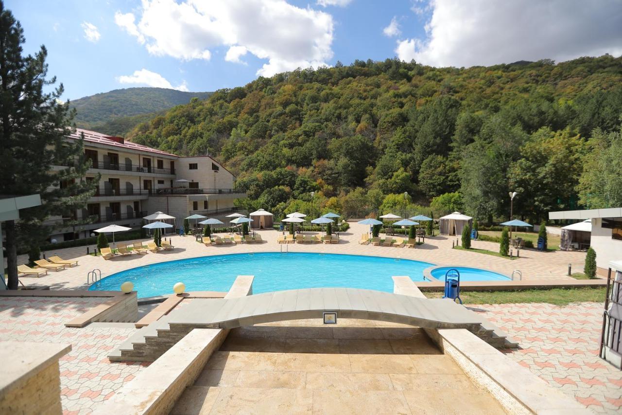 Aghveran Ararat Resort Hotel Arzakan Esterno foto