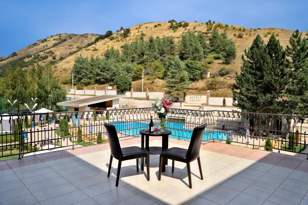 Aghveran Ararat Resort Hotel Arzakan Esterno foto